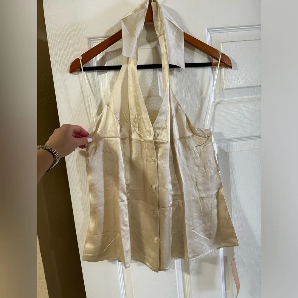 Reformation Erik Silky Top - NWT - Picture 2 of 4